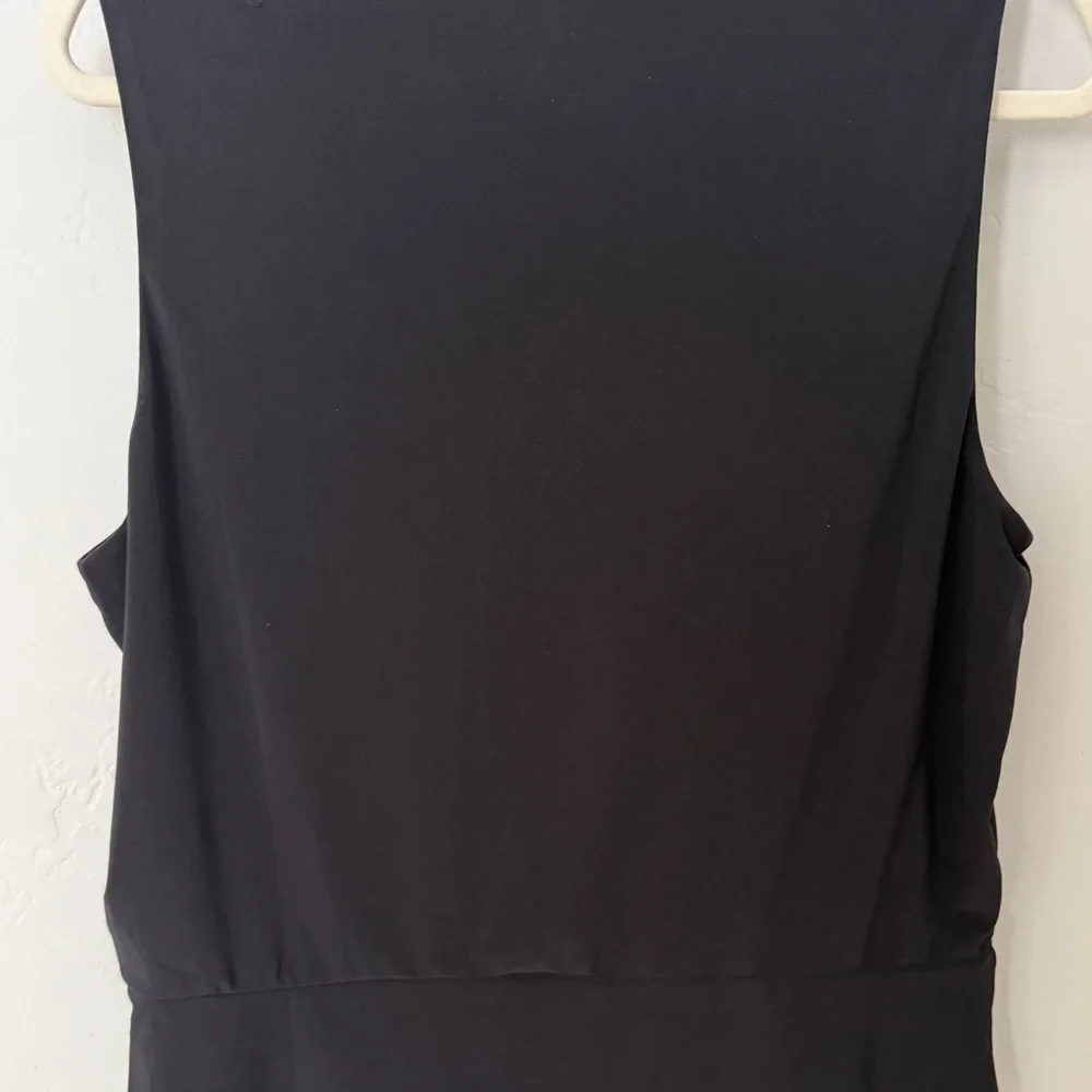 Black Sleeveless Top with White Floral Embroidery - Picture 5 of 6